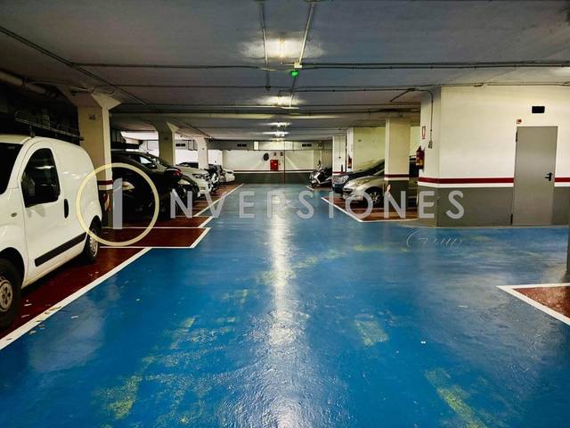 Garaje en Venta en Carrer AUSIAS MARC en Fort Pienc