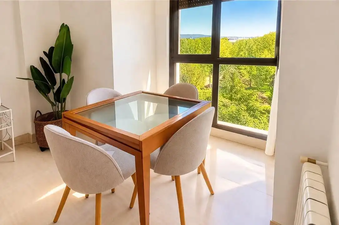 Comedor de Apartamento de alquiler en Córdoba con Aire acondicionado, Calefacción y Amueblado