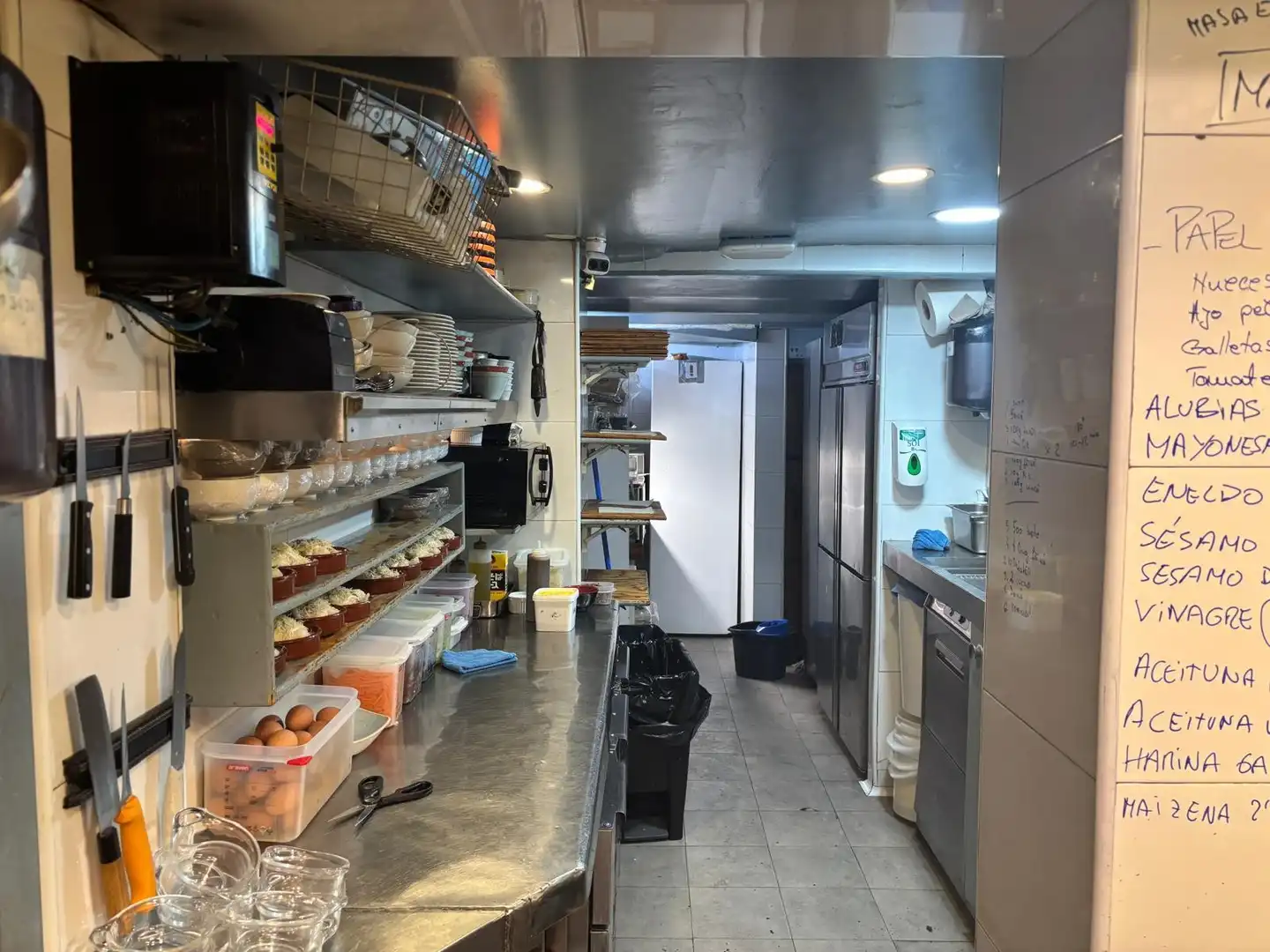 Cocina de Local en traspaso en Barcelona con Aire acondicionado, Terraza y Amueblado