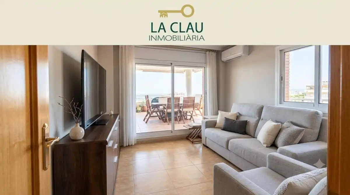 Living room of Attic for sale in Viladecans  with Air Conditioner, Heating and Terrace