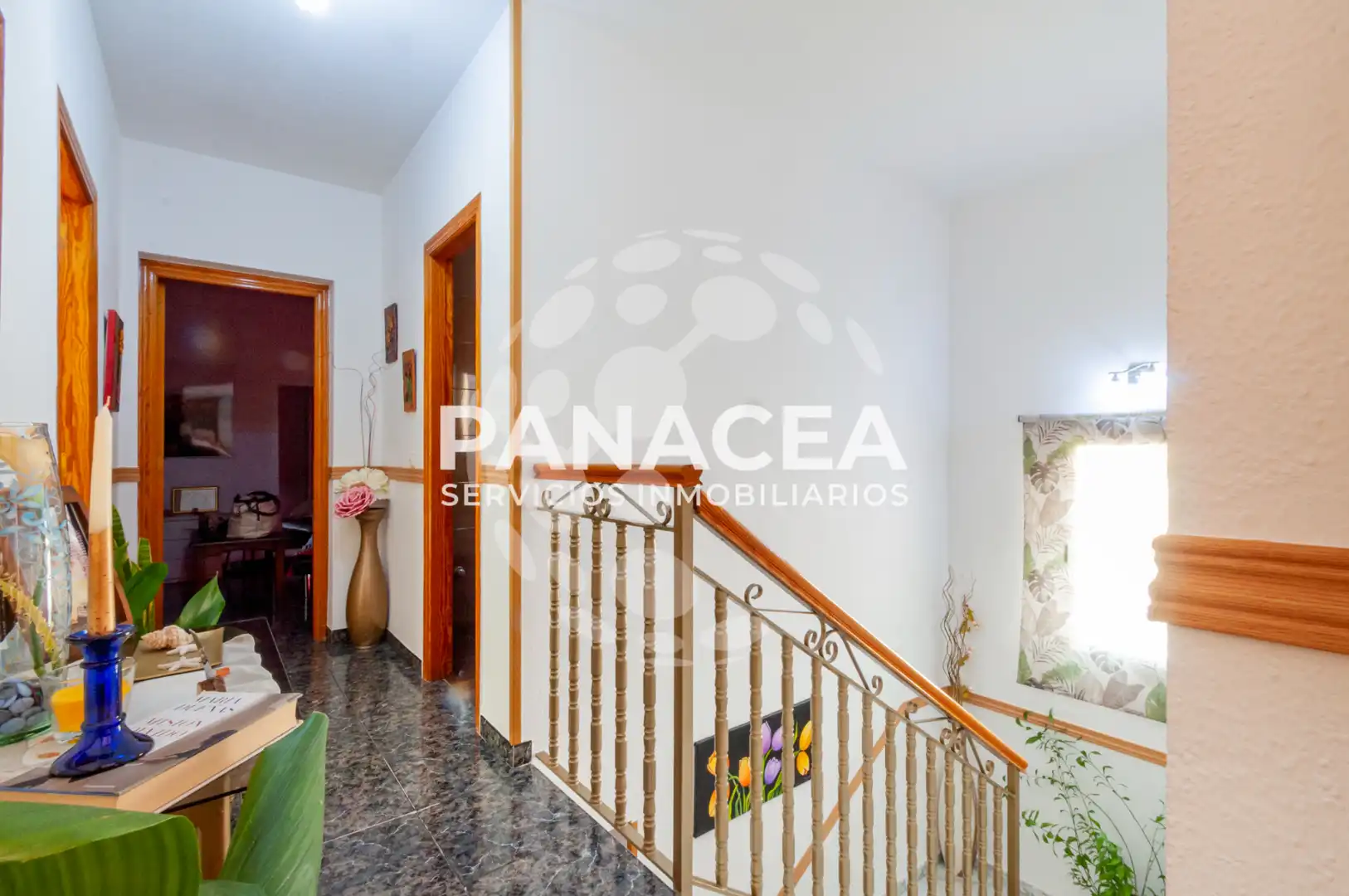 Casa adosada en venta en Vícar con Jardín privado, Terraza y Amueblado