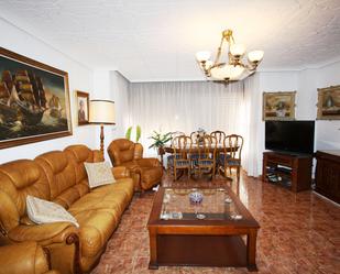 Living room of Flat for sale in  Albacete Capital  with Air Conditioner and Balcony