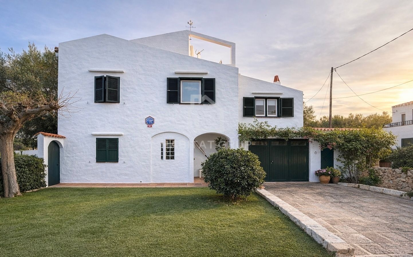 Vista exterior de Casa o xalet en venda en Es Castell amb Calefacció, Jardí privat i Terrassa