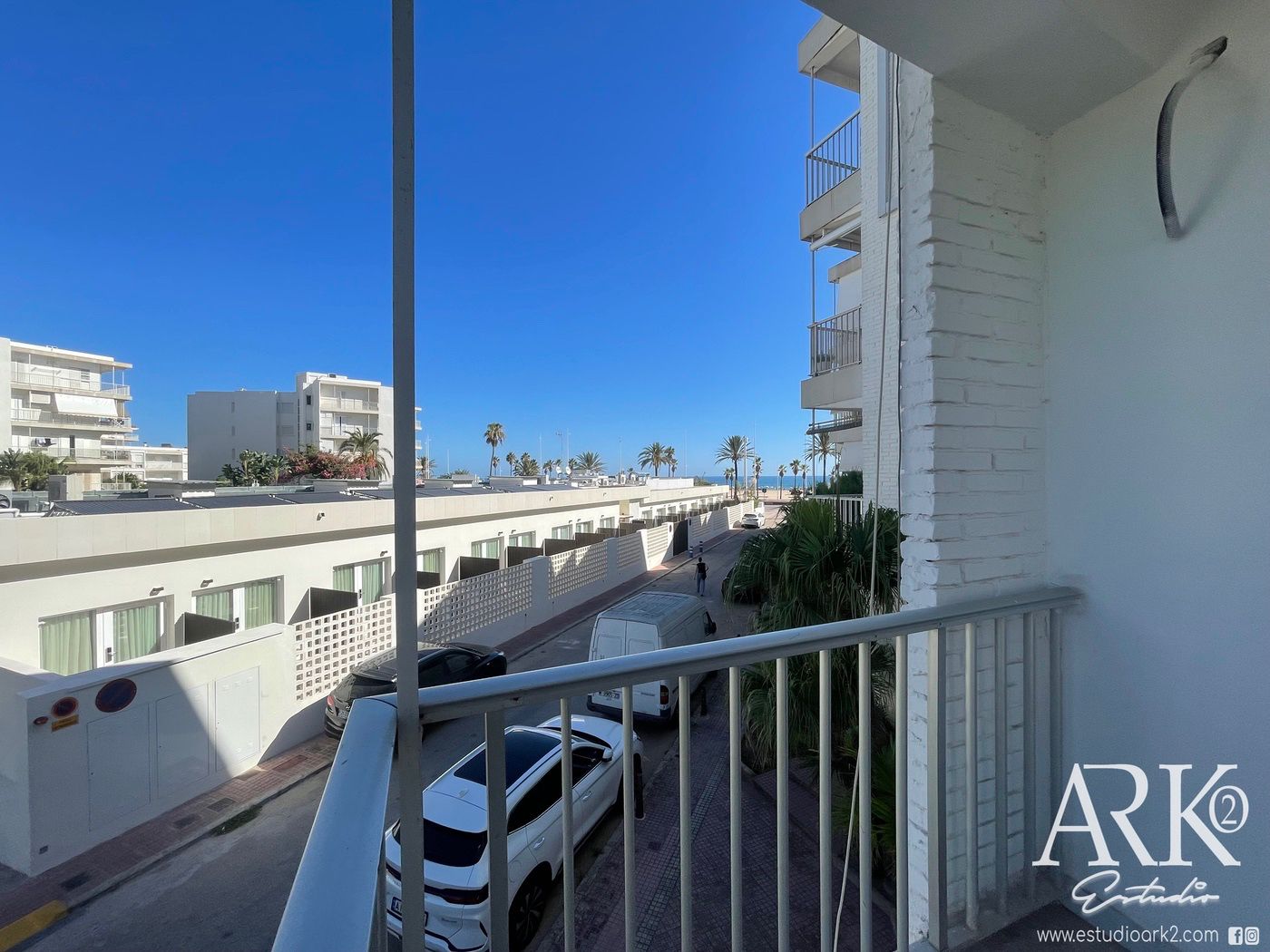 Vista exterior de Apartament en venda en Gandia amb Aire condicionat, Terrassa i Moblat