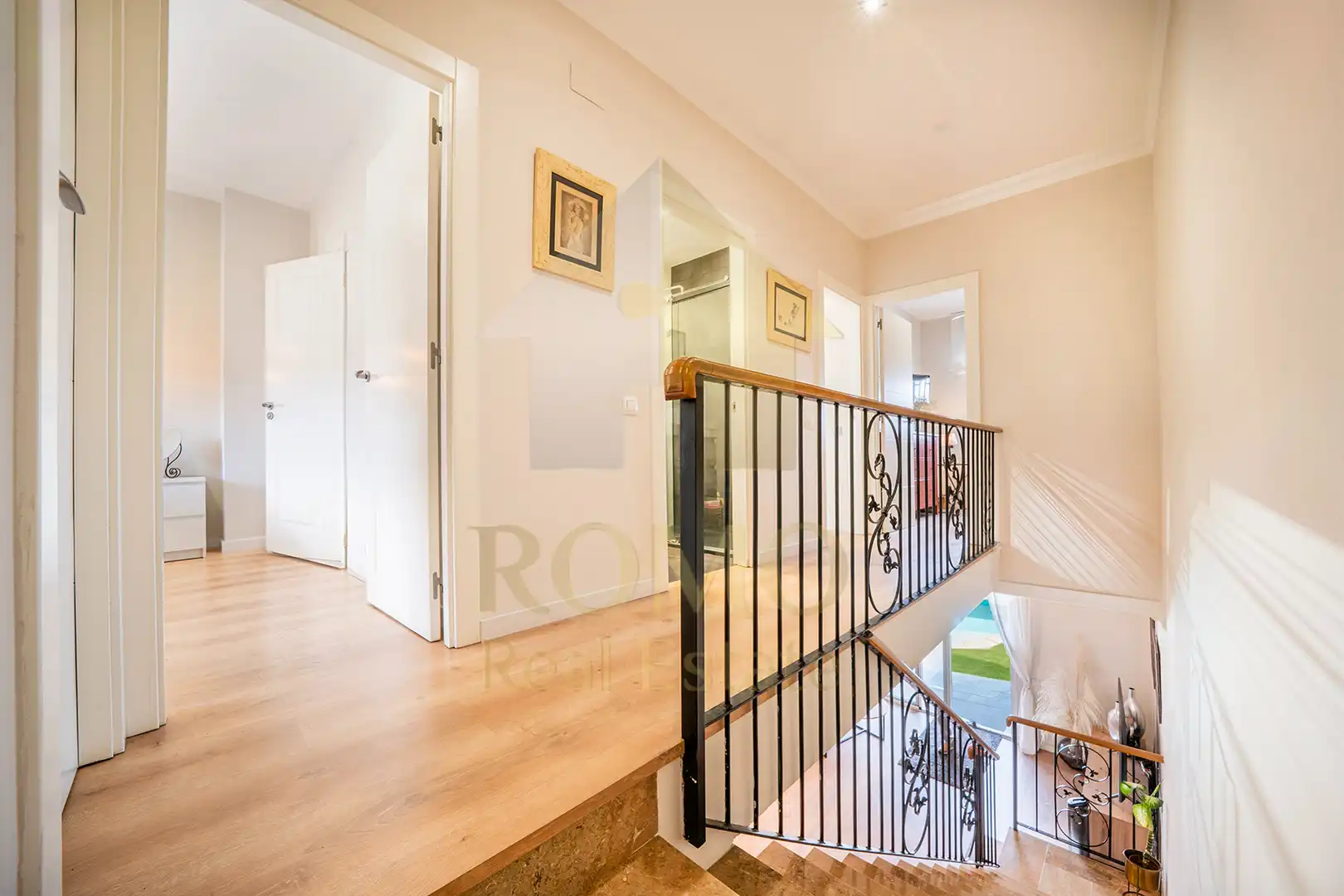 Casa pareada con terraza en venta en Santa Perpètua de Mogoda, imagen 27