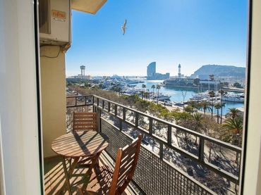 Apartamento con balcón en venta en Ciutat Vella
