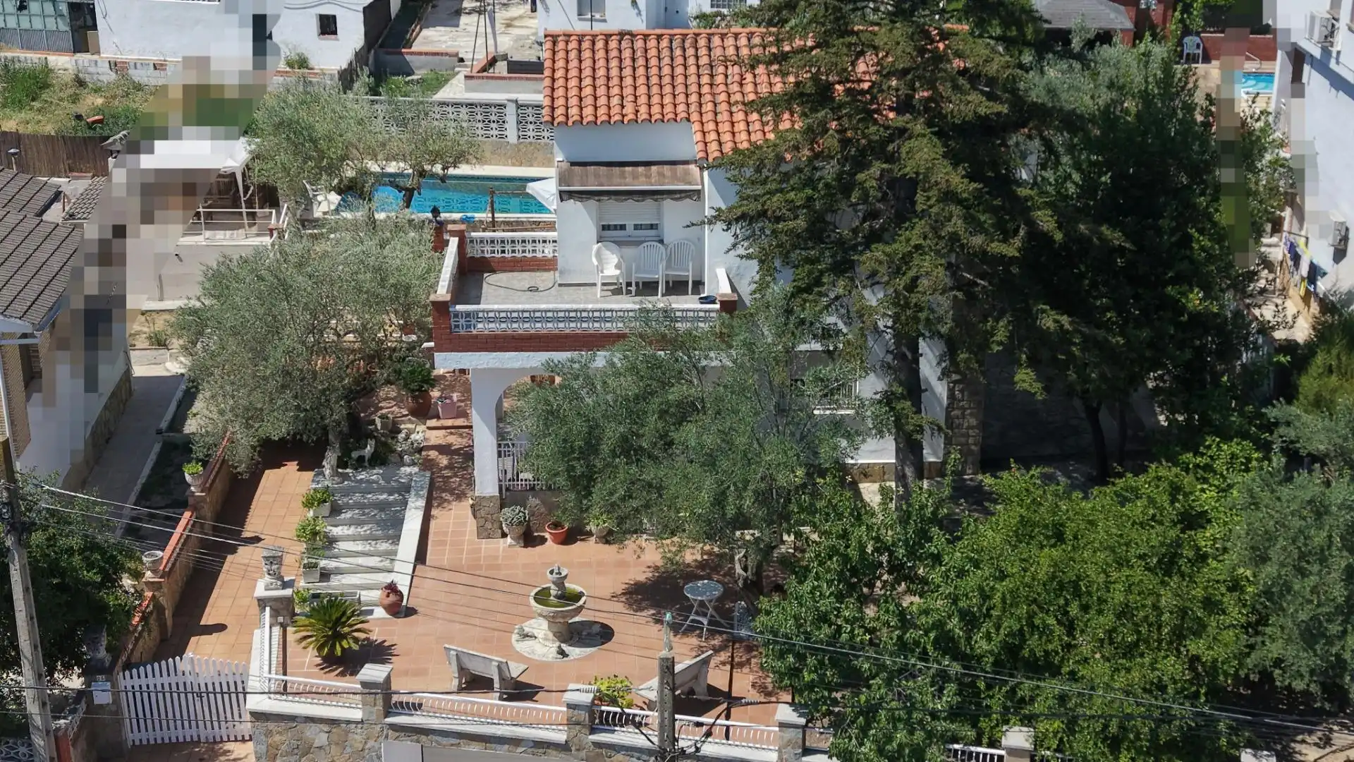Vista exterior de Casa o chalet en venta en Esparreguera con Calefacción, Jardín privado y Terraza