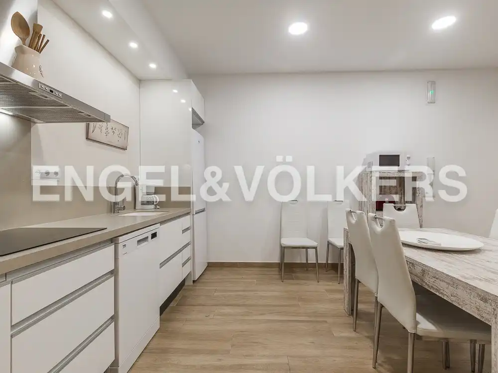 Cuina de Pis de lloguer en Valencia amb Aire condicionat, Calefacció i Parquet