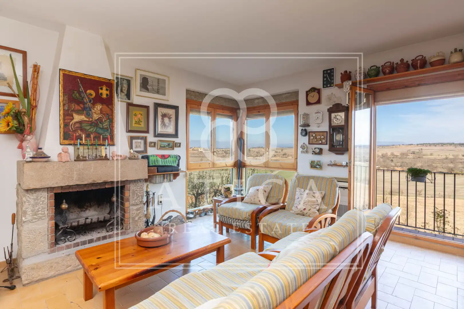 Sala de estar de Casa o chalet en venta en Ossó de Sió con Aire acondicionado, Calefacción y Jardín privado
