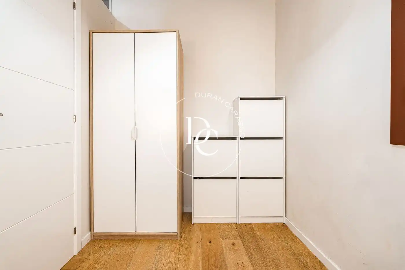 Habitación de Piso en venta en Barcelona con Aire acondicionado, Calefacción y Amueblado