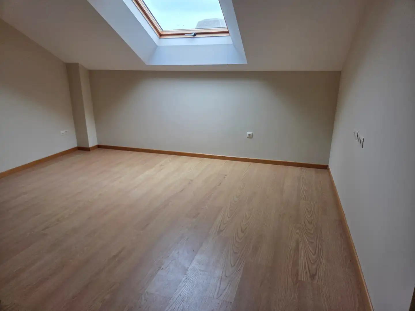 Duplex con ascensore in vendita a Rúa Rodríguez Murias