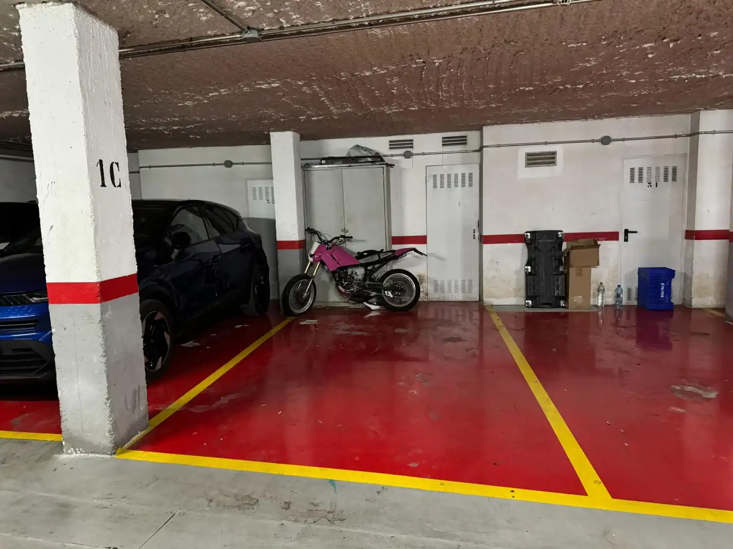 Aparcament de Pis en venda en Dénia amb Aire condicionat, Calefacció i Traster