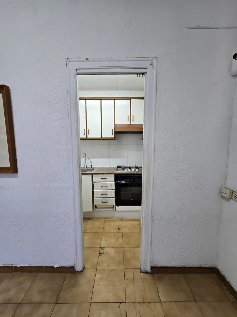 Cocina de Piso en venta en Sant Adrià de Besòs con Calefacción y Balcón
