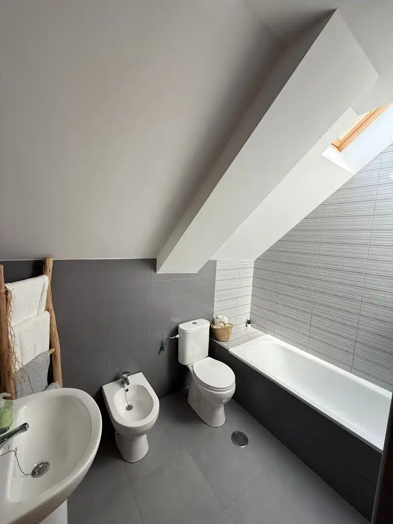 Bathroom of Attic for sale in Ribeira  with Storage room, Furnished and Community pool