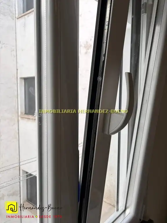 Außenansicht von Wohnung zur Miete in Salamanca mit Heizung, Möbliert und Balkon