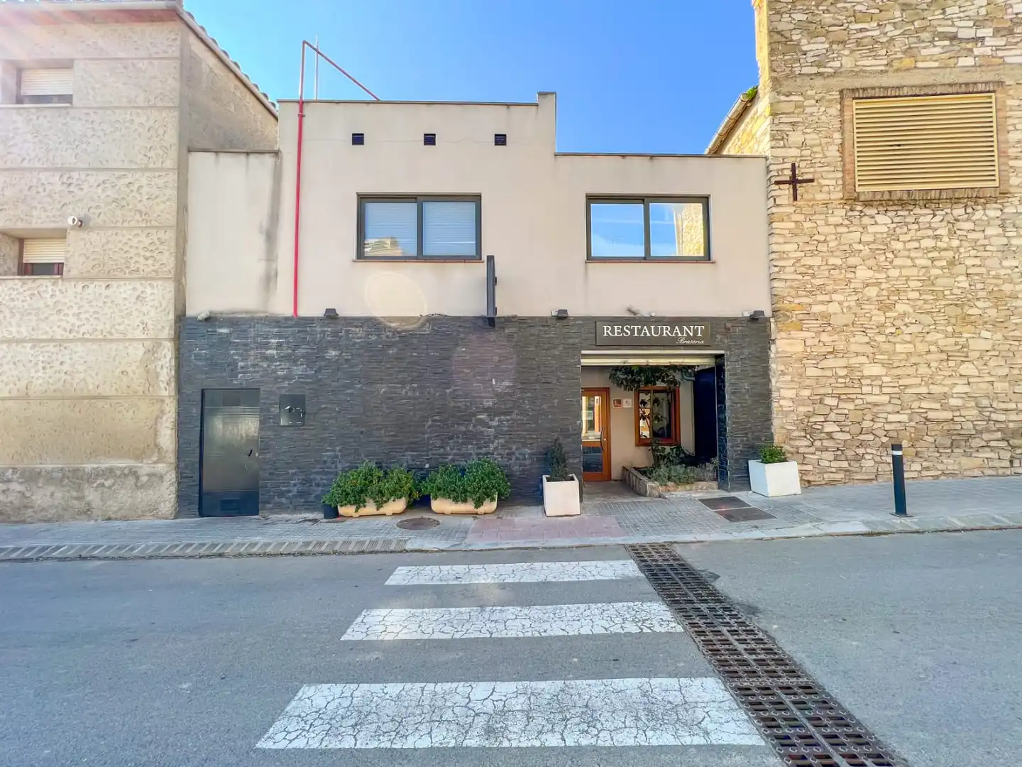 Country homes for sale in Santa Coloma de Queralt  with Air Conditioner
