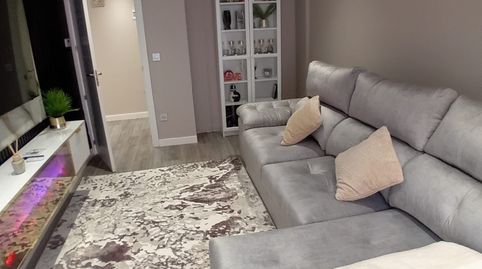 Foto 2 de Piso en venta en Calle Pablo Neruda, El Natahoyo, Gijón