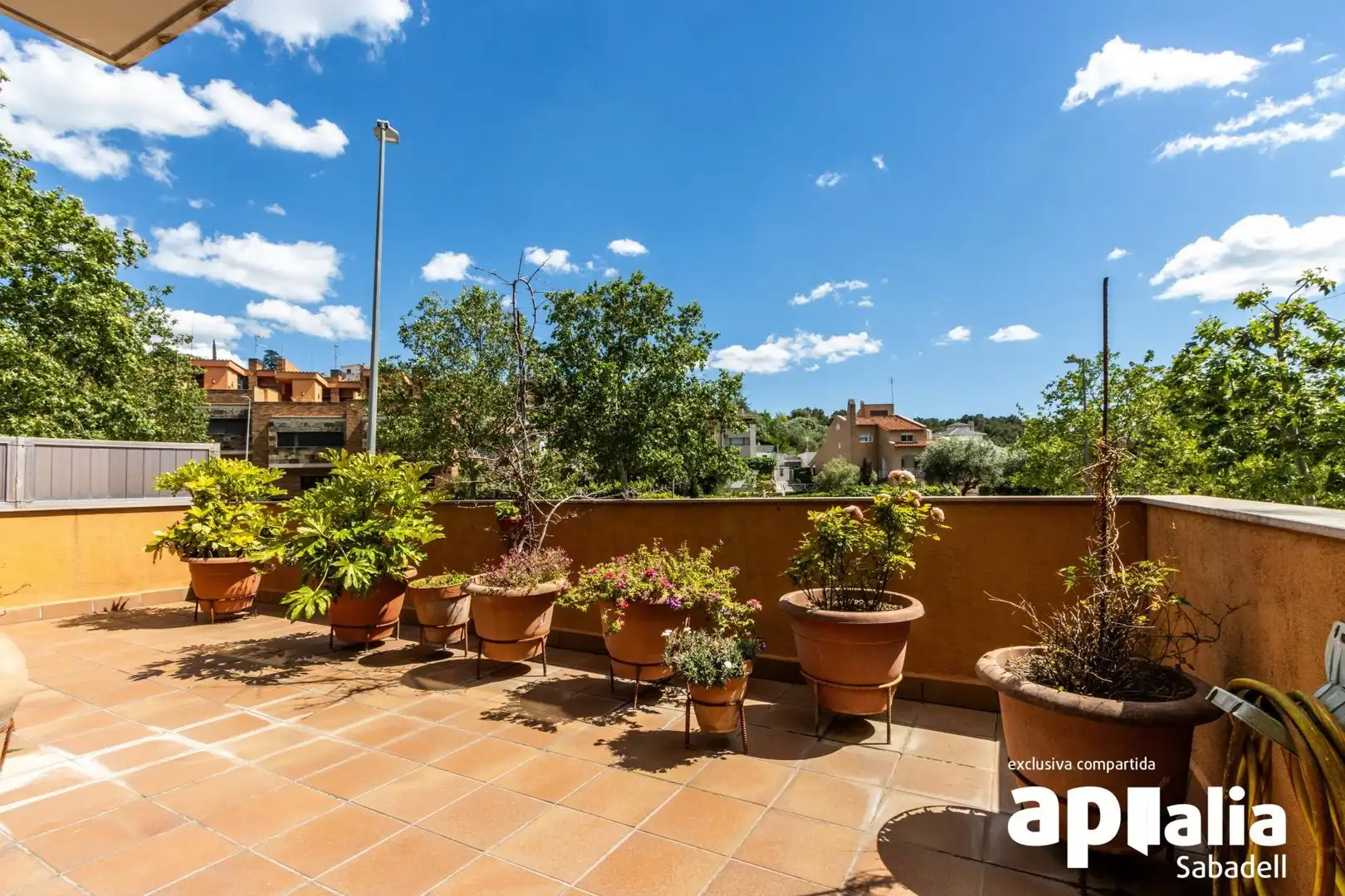 Terrassa de Casa o xalet en venda en Castellar del Vallès amb Aire condicionat, Calefacció i Jardí privat