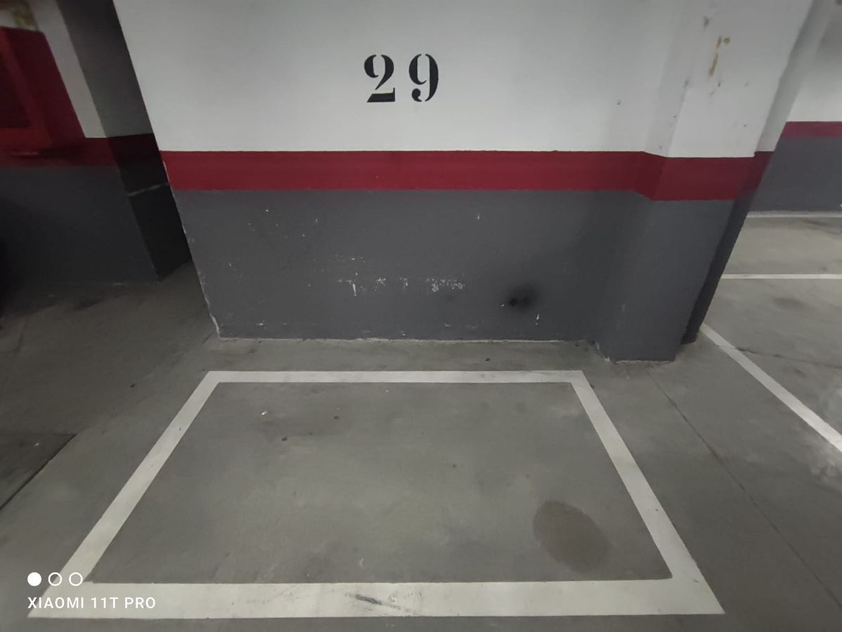 Parking of Garage for sale in Pinto