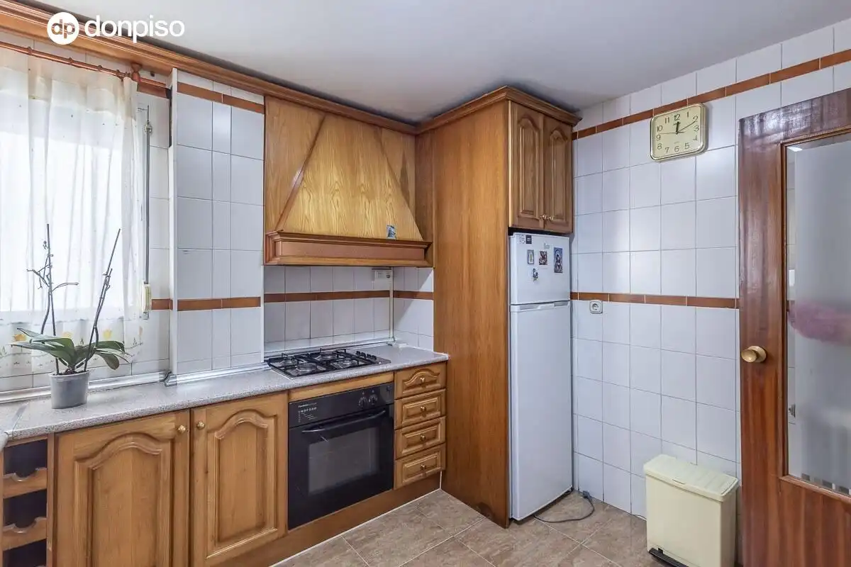 Piso con ascensor en venta en Calle MARQUES DE MONDEJAR, imagen 9