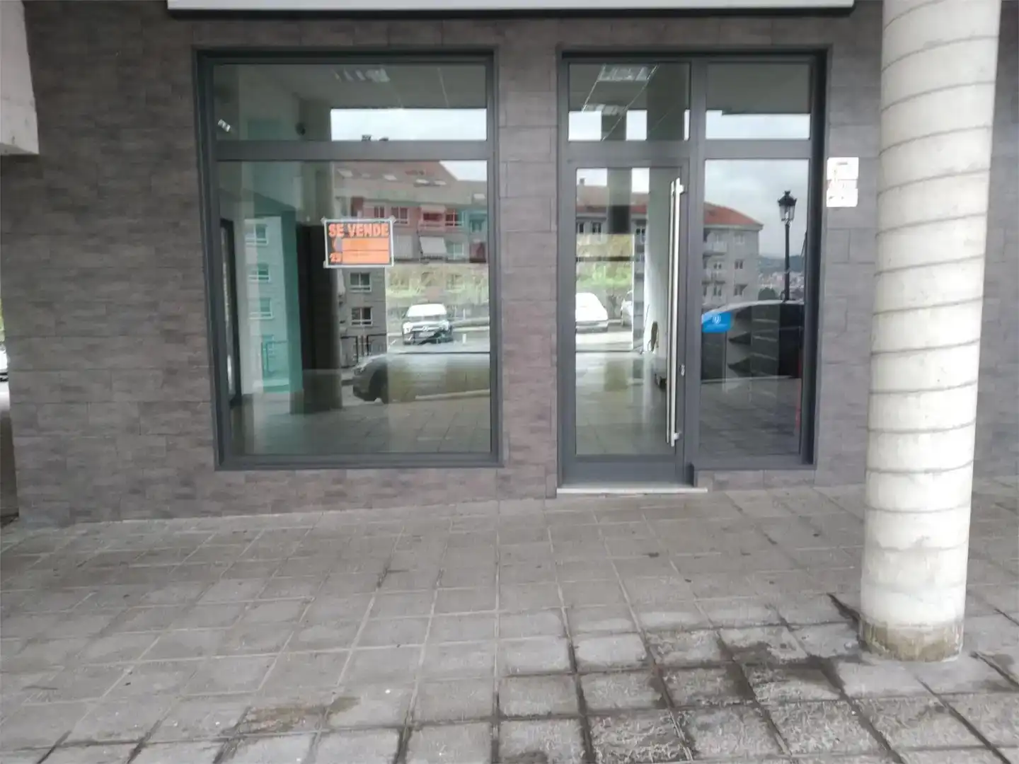 Local de alquiler en Barbadás, Ourense