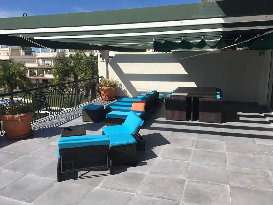 Terrassa de Apartament de lloguer en Marbella amb Aire condicionat, Terrassa i Moblat