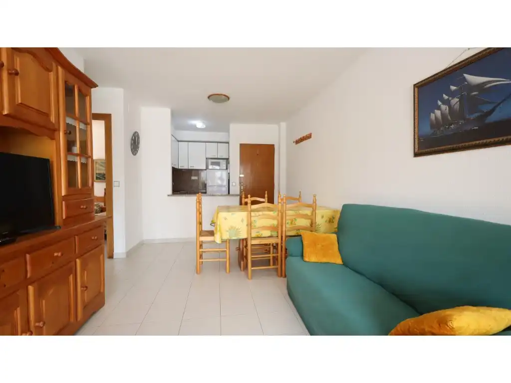 Sala d'estar de Pis en venda en Llançà amb Aire condicionat i Moblat