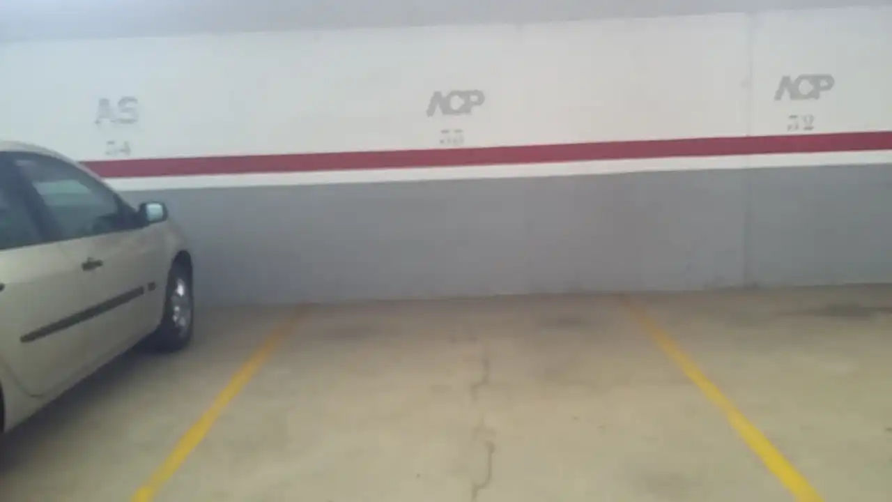 Parking with lift for sale in Ps del Ferrocarril, imagen 4