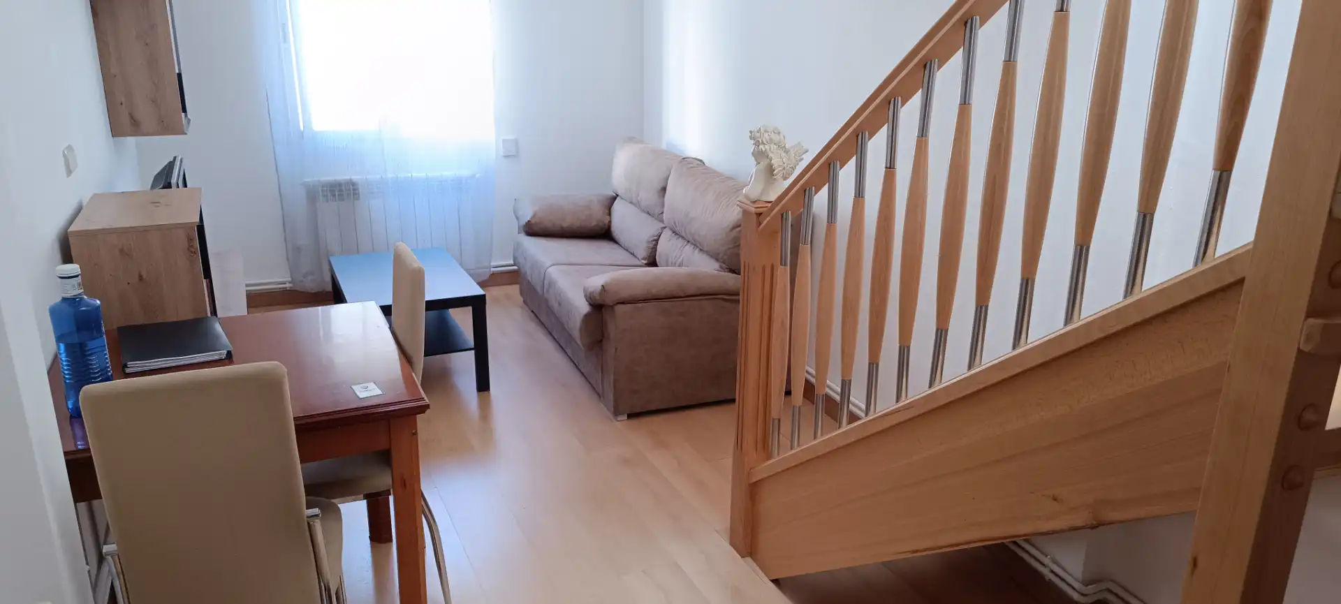 Sala de estar de Dúplex en venta en El Molar (Madrid) con Calefacción, Amueblado y Horno