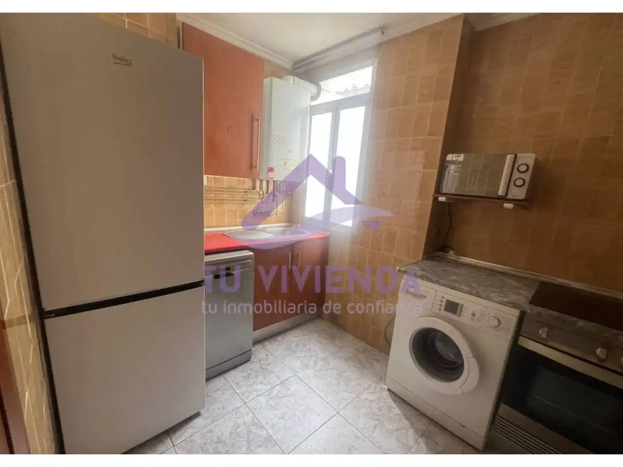 Cocina de Piso en venta en Valladolid con Calefacción, Parquet y Amueblado