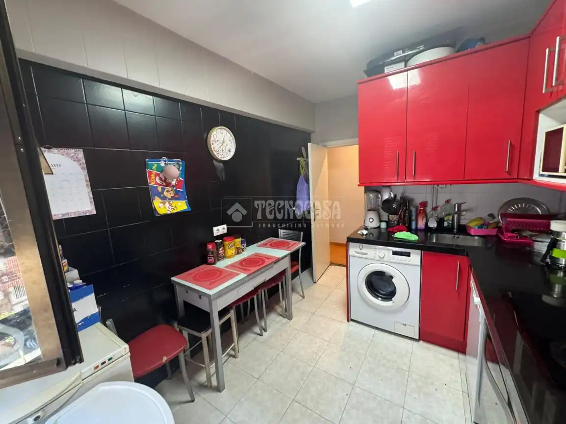 Cocina de Piso en venta en Bilbao  con Balcón