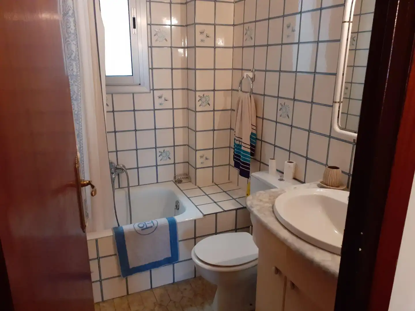 Baño de Piso de alquiler en Mollet del Vallès con Aire acondicionado, Calefacción y Amueblado
