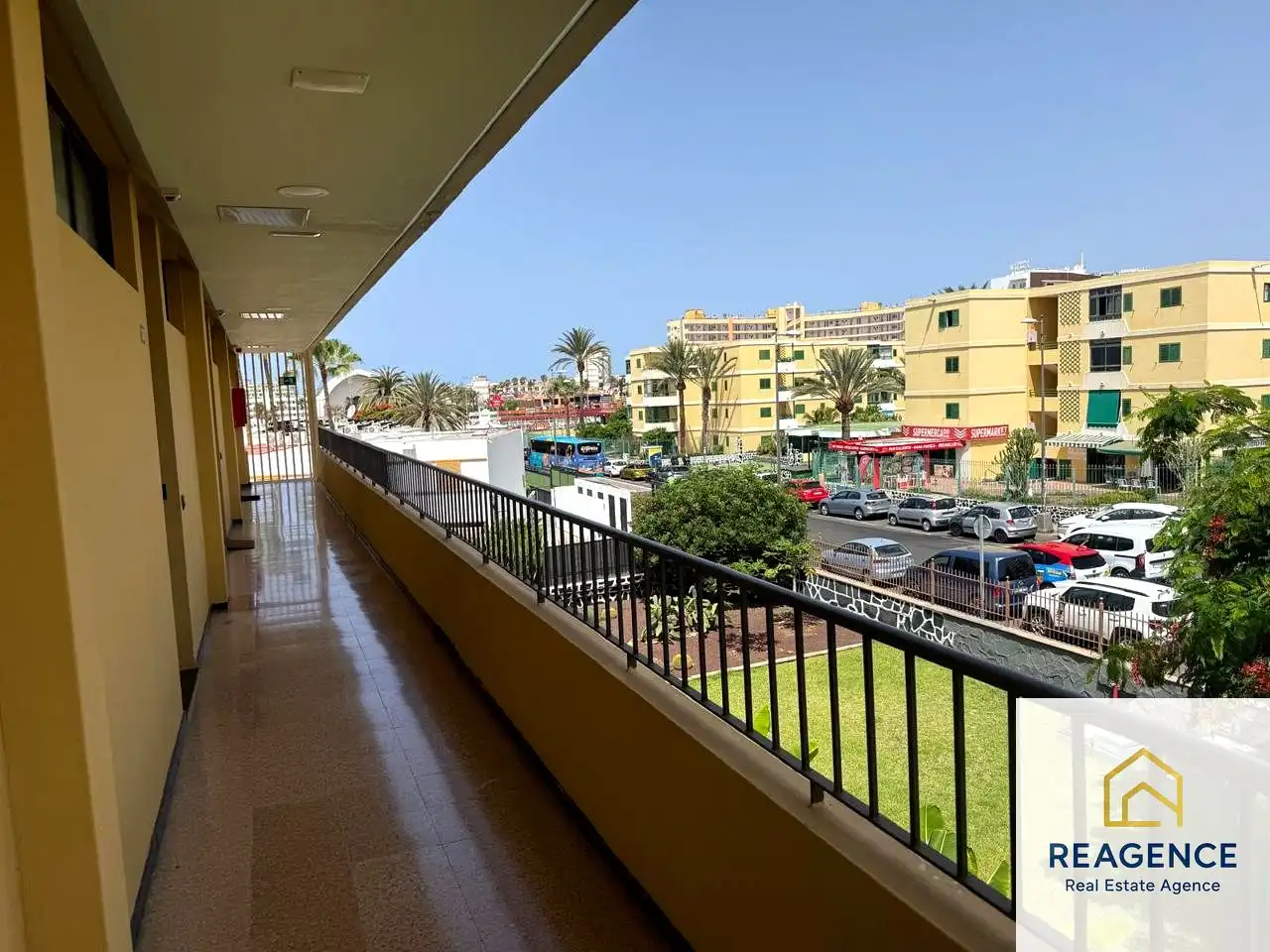 Exterior view of Flat for sale in Playa del Inglés