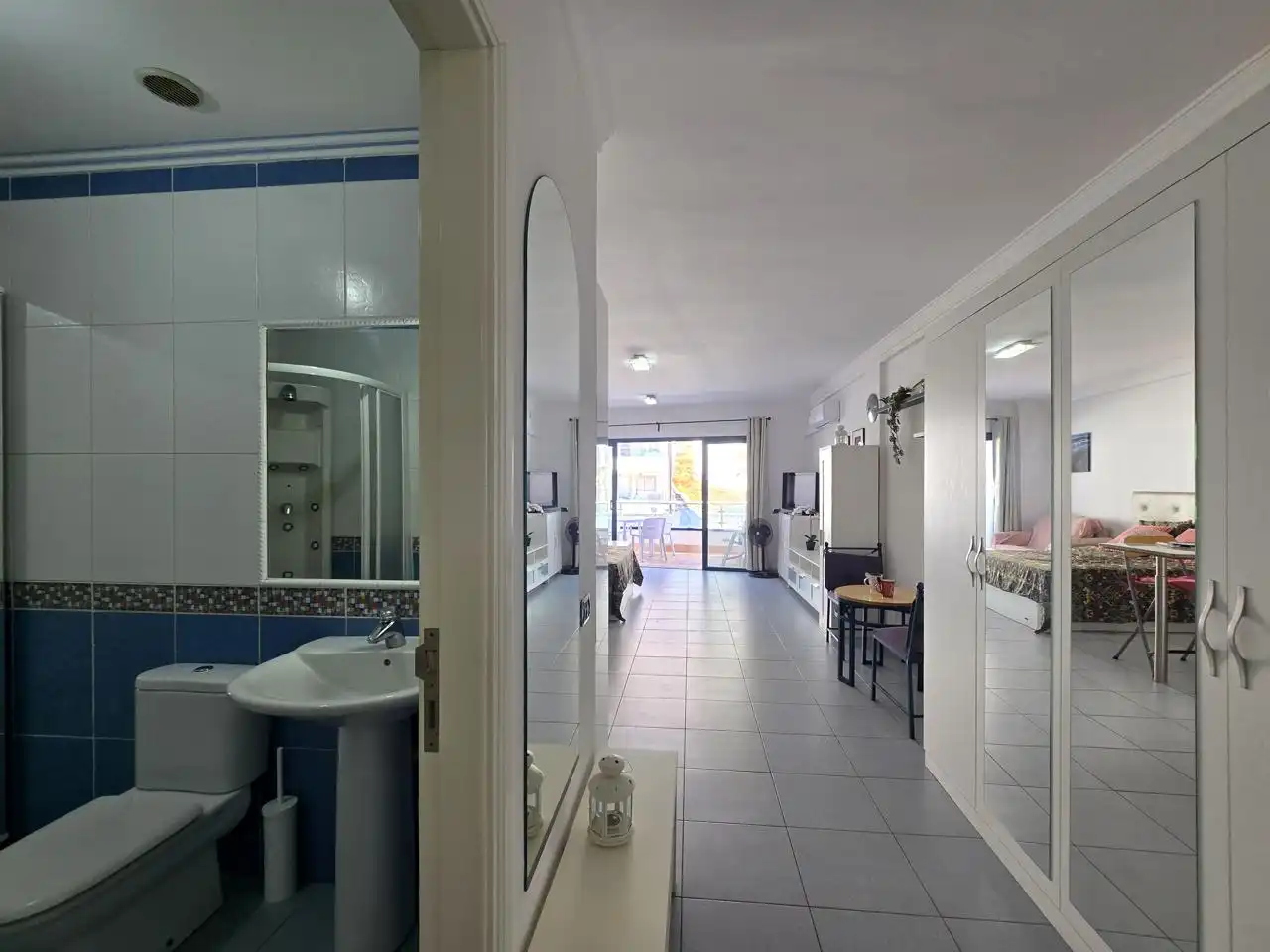 Estudi amb ascensor de lloguer a Avenida de las Artes, imagen 15