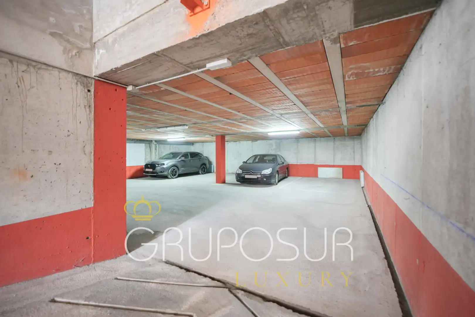 Parking of Detached homes for sale in Viana de Cega  with Air Conditioner, Heating and Parquet flooring
