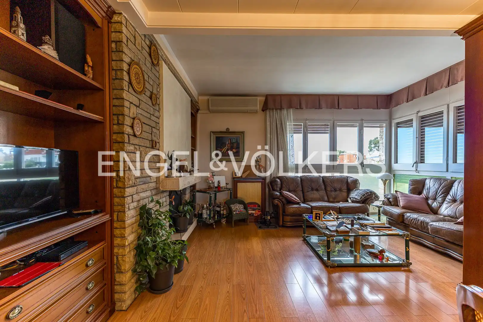 Sala de estar de Casa o chalet en venta en Viladecans con Calefacción, Jardín privado y Balcón