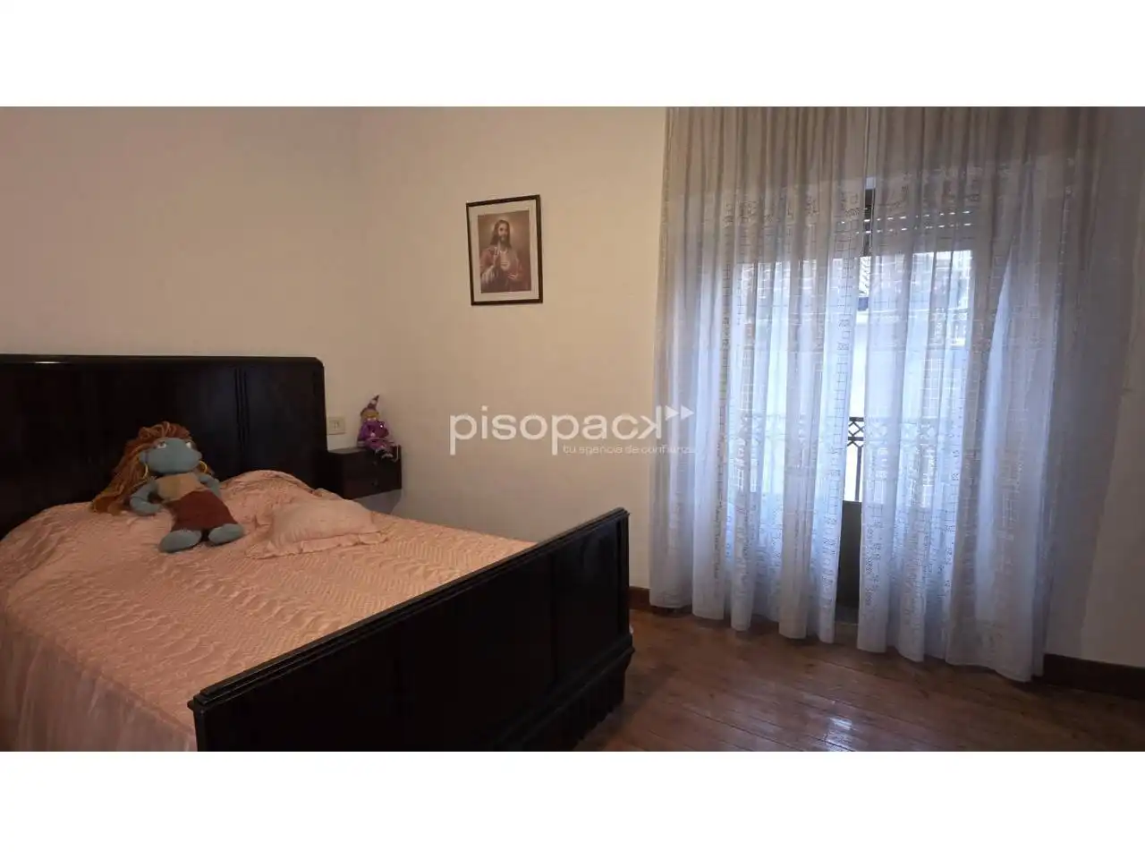 Habitación de Finca rústica en venta en Artajona con Calefacción, Parquet y Terraza