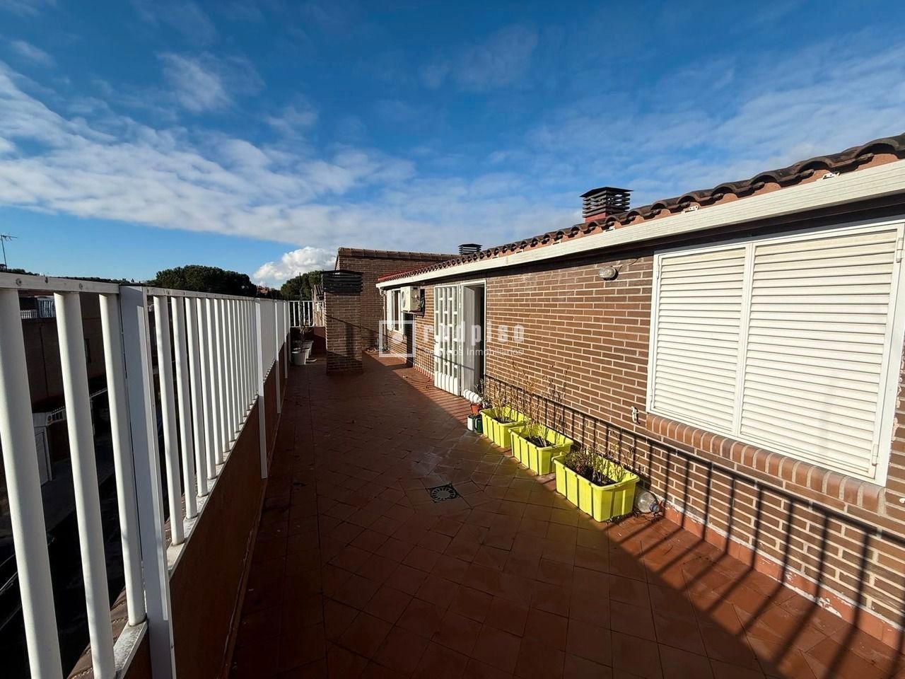 Vista exterior de Casa o xalet en venda en Torrejón de Ardoz amb Aire condicionat
