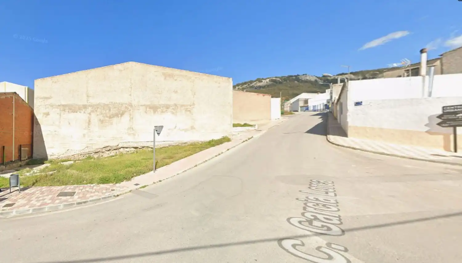 House with terrace for sale in Jamilena