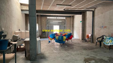 Foto 2 de Local en venta en Cheste, Valencia