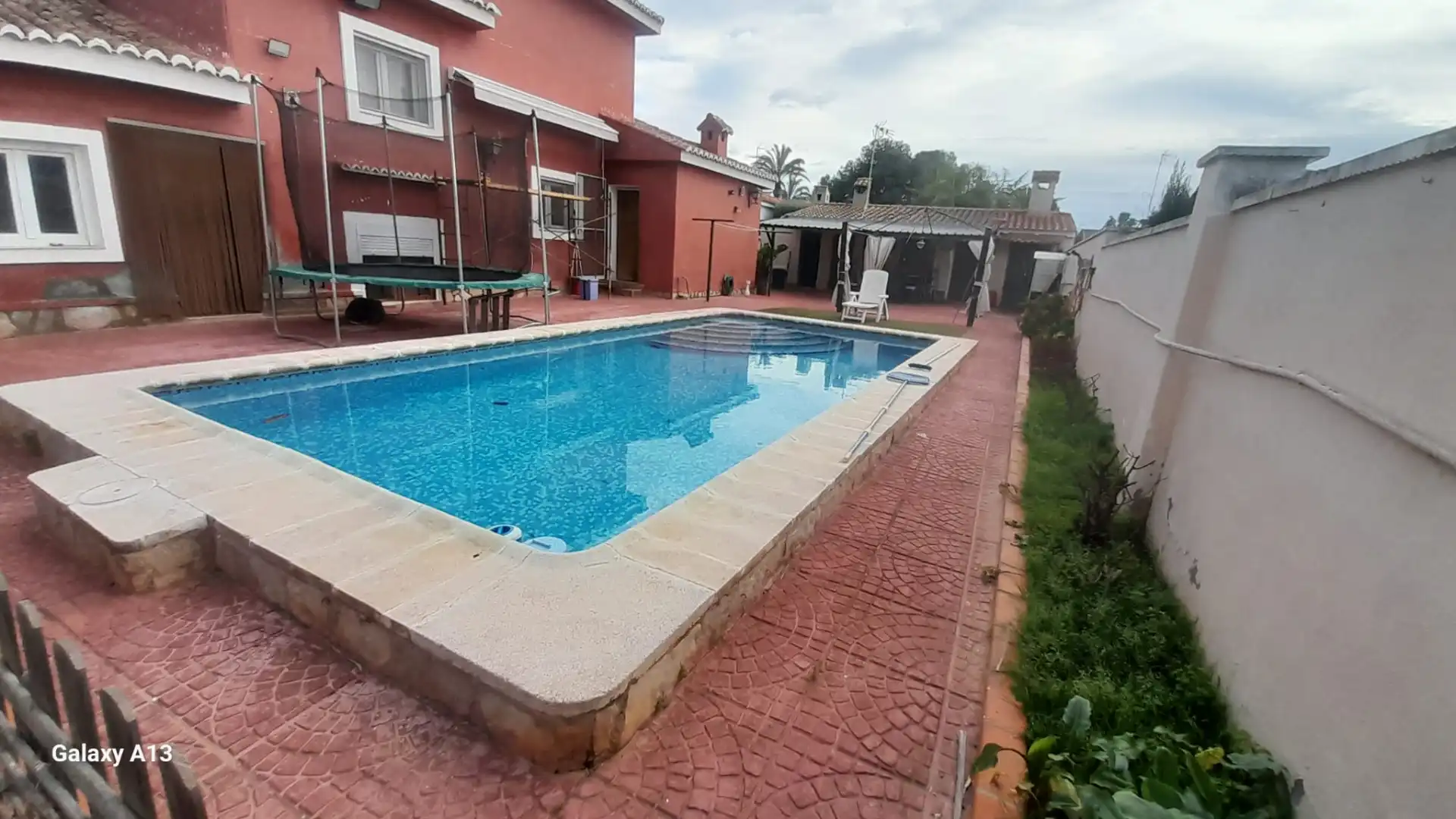 Piscina de Casa o xalet en venda en L'Eliana amb Calefacció, Jardí privat i Terrassa