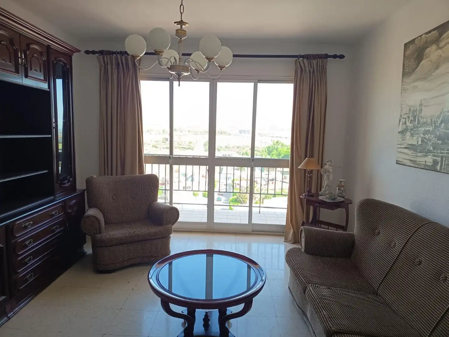 Wohnzimmer von Wohnungen zum Verkauf in San Juan de Aznalfarache mit Klimaanlage und Balkon