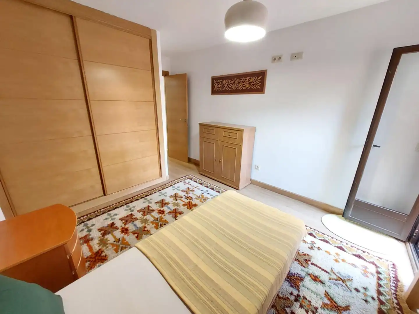 Dormitori de Apartament de lloguer en El Molar (Madrid) amb Terrassa, Traster i Moblat