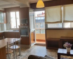 Sala d'estar de Apartament en venda en Vigo  amb Balcó