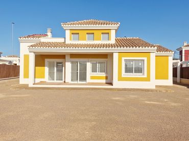 Detached house with garden for sale in Diseminado Purias