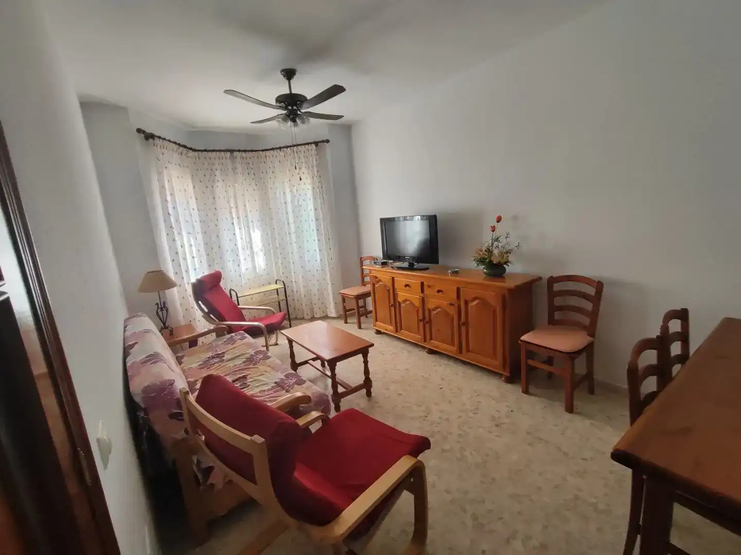 Sala d'estar de Dúplex en venda en Chipiona amb Terrassa i Balcó