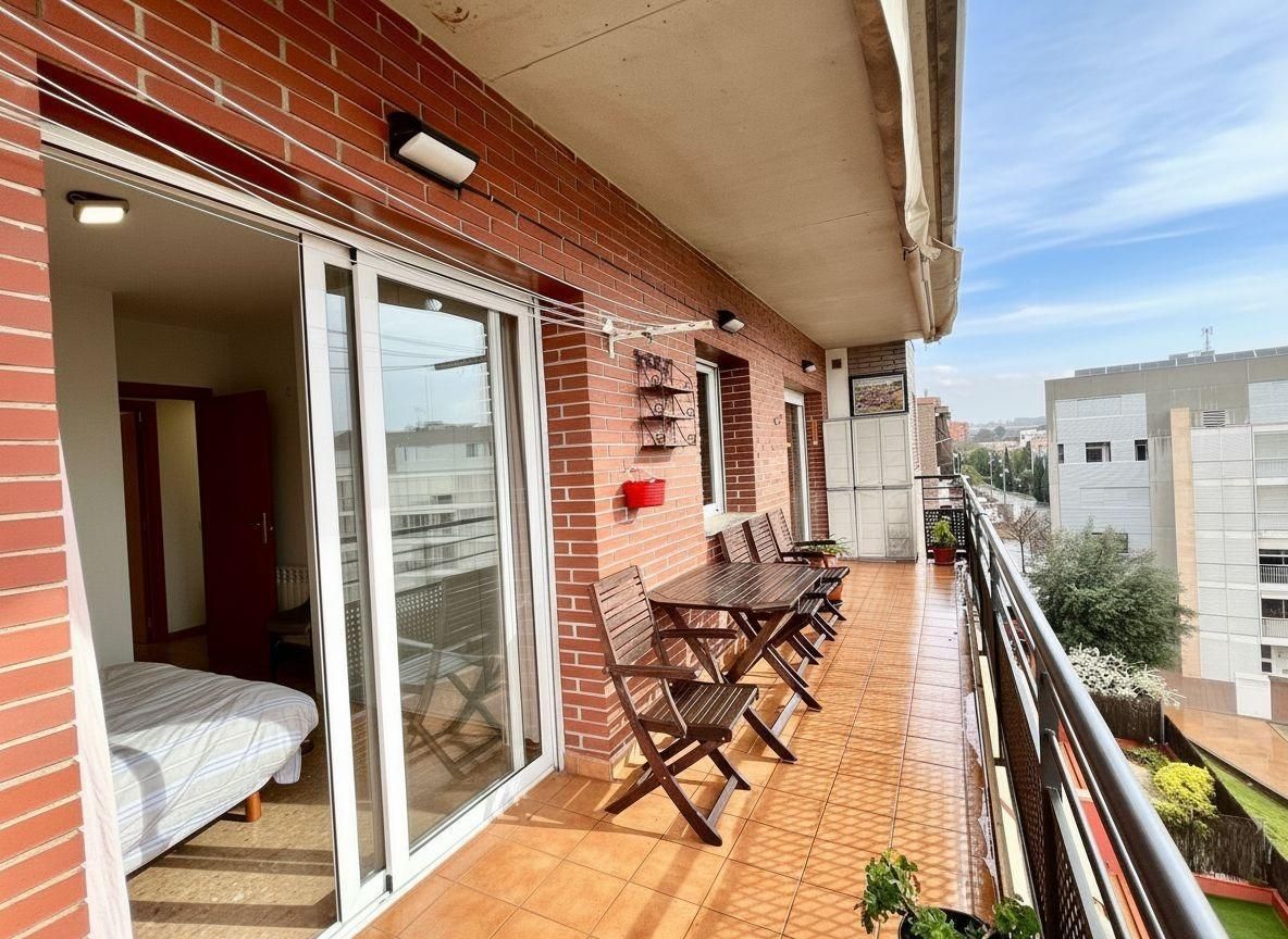 Terraza de Piso en venta en Sabadell con Aire acondicionado, Terraza y Trastero