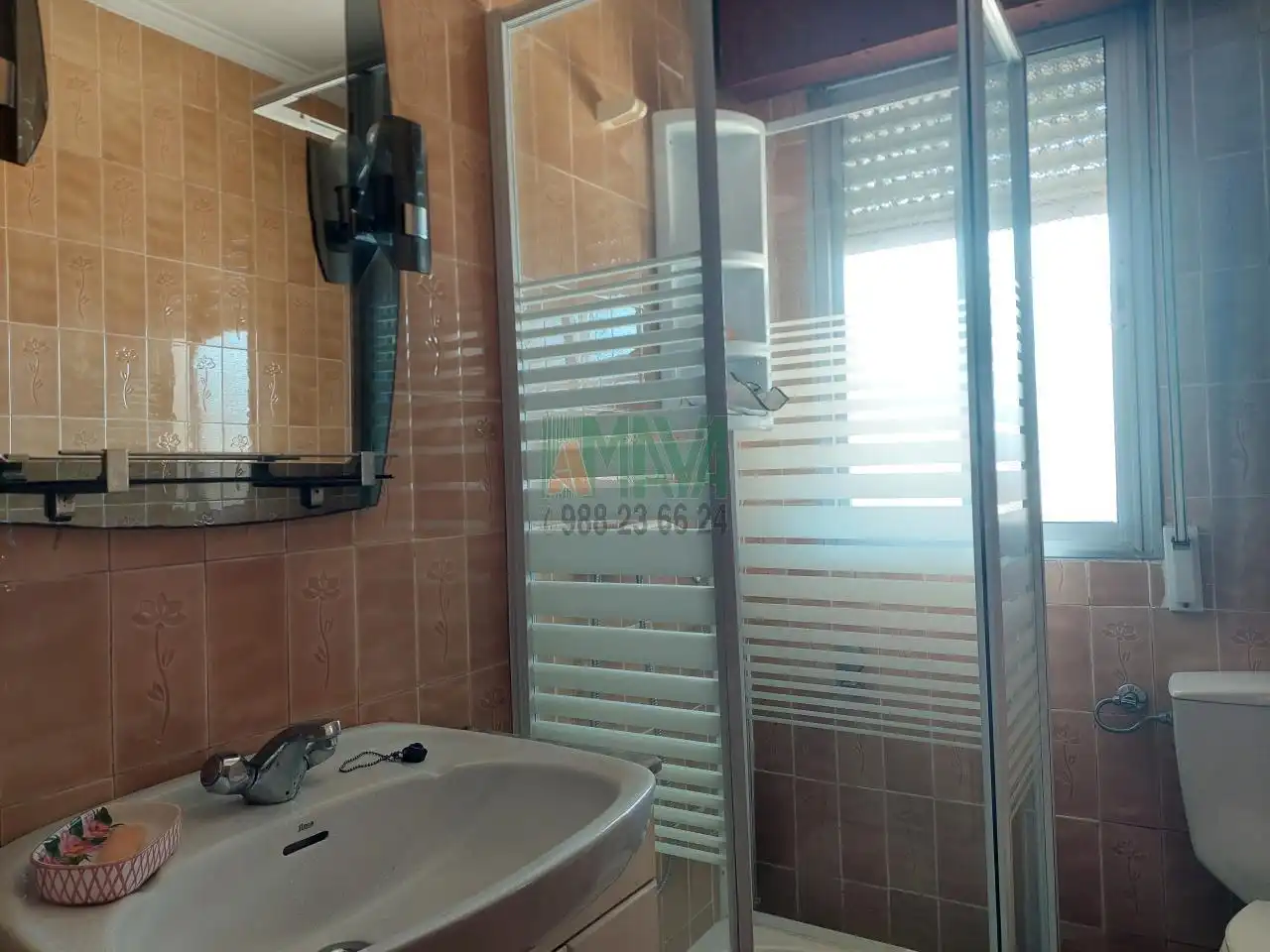 Bathroom of Houses for sale in Ourense Capital   with Heating, Private garden and Terrace