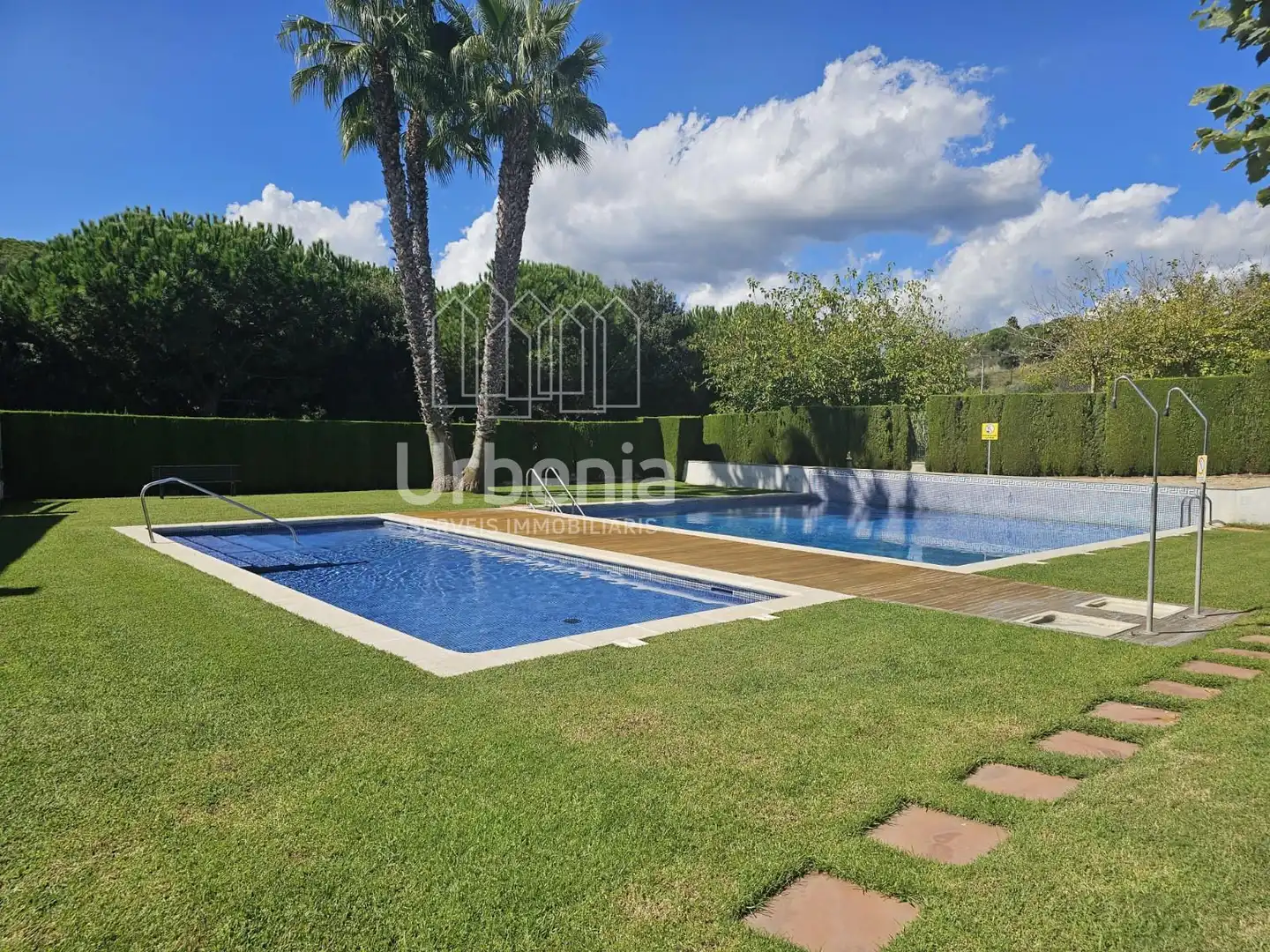 Swimming pool of Houses for sale in Sant Pol de Mar  with Air Conditioner, Heating and Terrace