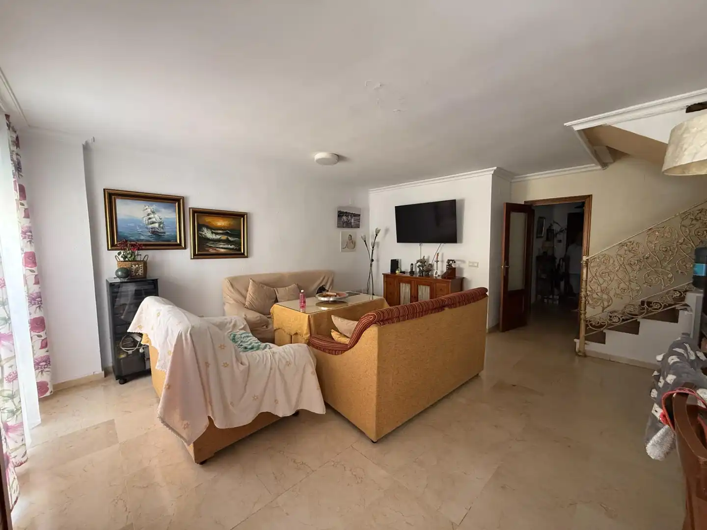 Sala de estar de Dúplex en venta en Huelva con Aire acondicionado y Calefacción